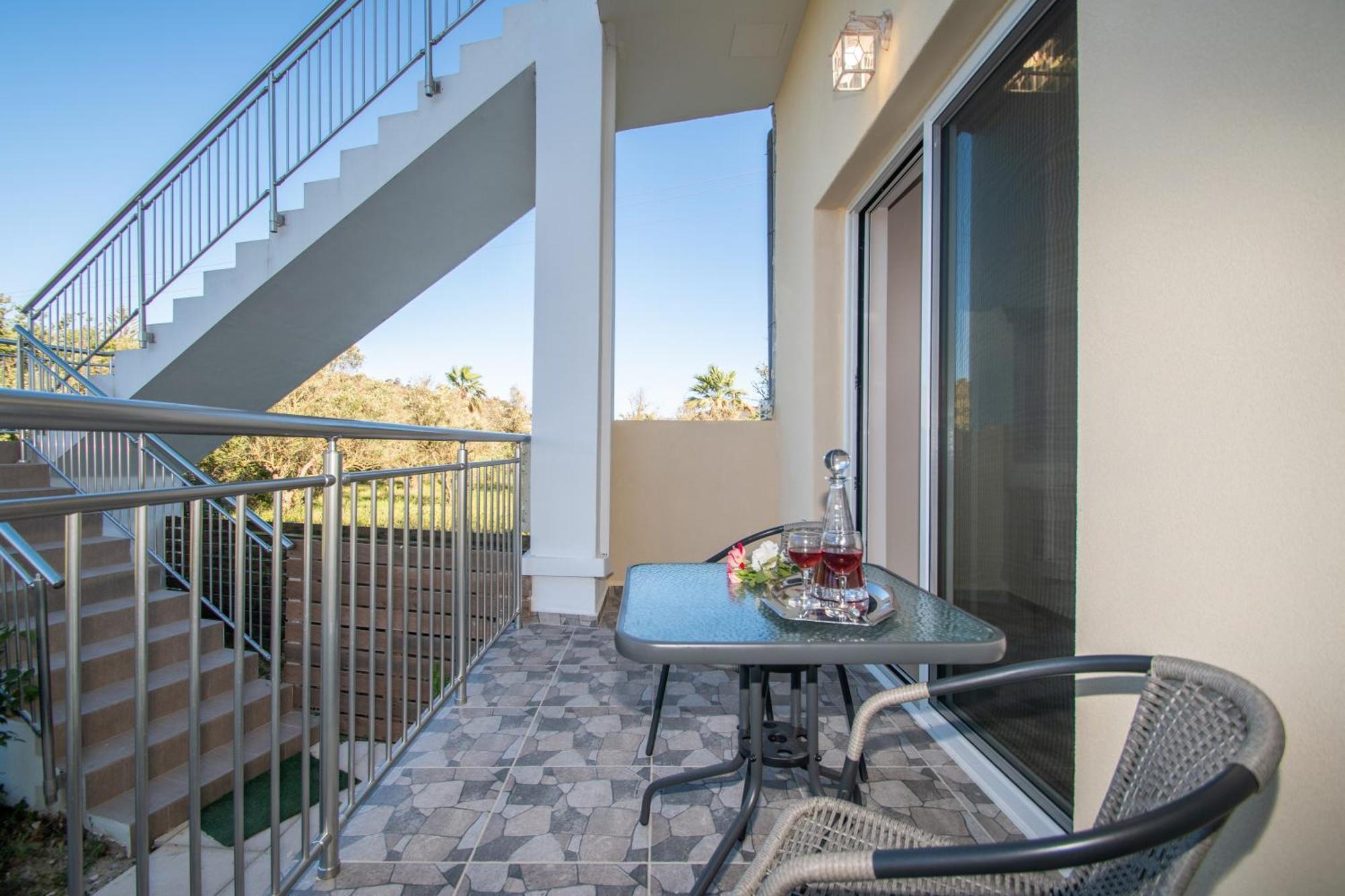 Katsaros Luxury Apts II 5 Min Walk To Beach Tsilivi  Exterior foto